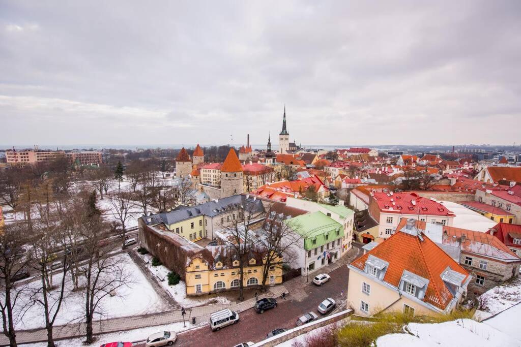 Tallinn City Apartments - Luxury 3 Bedroom, Sauna, Views Exterior foto