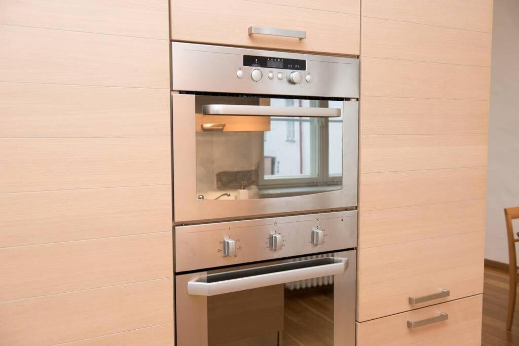 Tallinn City Apartments - Luxury 3 Bedroom, Sauna, Views Exterior foto