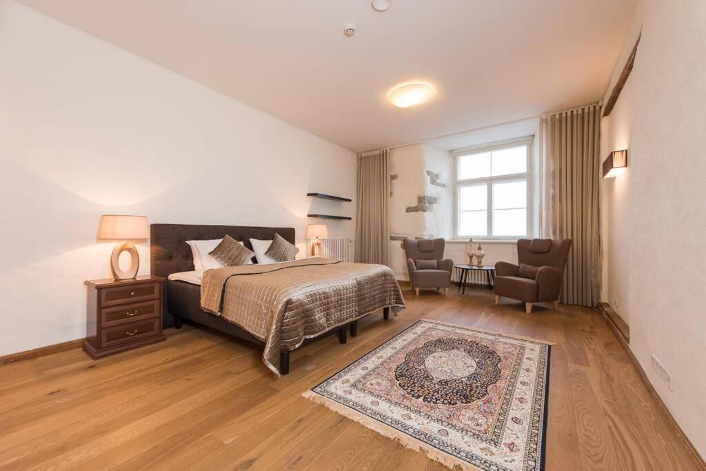 Tallinn City Apartments - Luxury 3 Bedroom, Sauna, Views Exterior foto